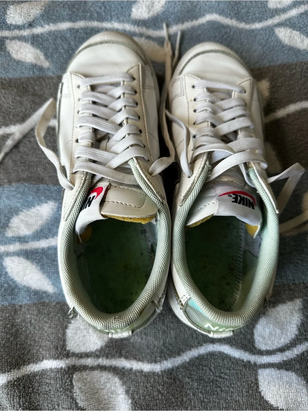 Nike Blazer Low Platform – Mint Foam Iridescent (Women) Size 7